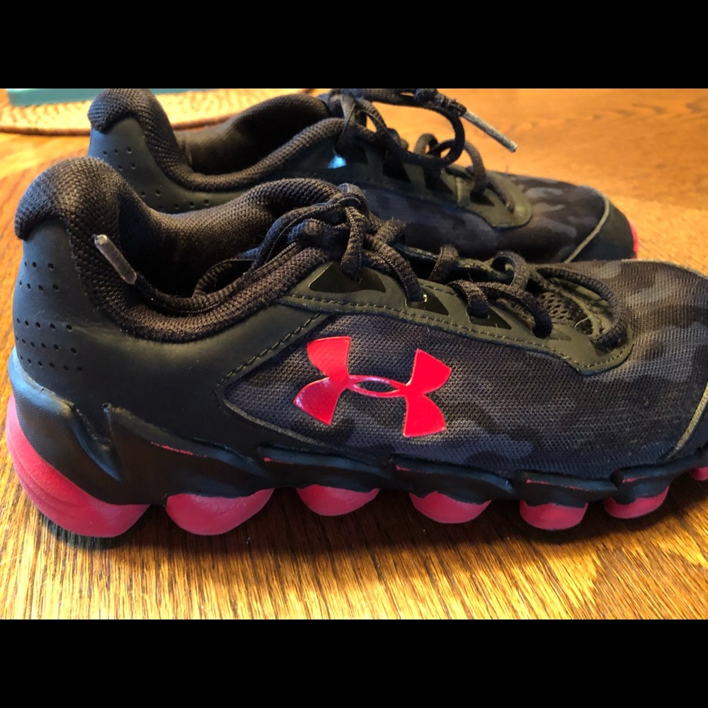 Boys Under Armour Shoes